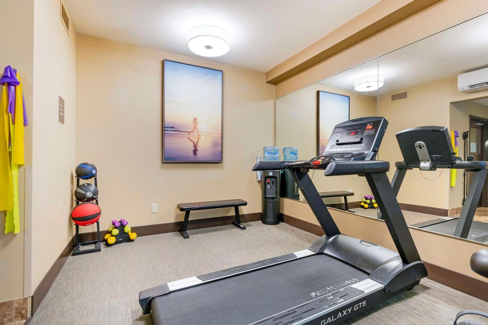 Best Western Columbia River Waterfront Hotel Astoria Bagian luar foto