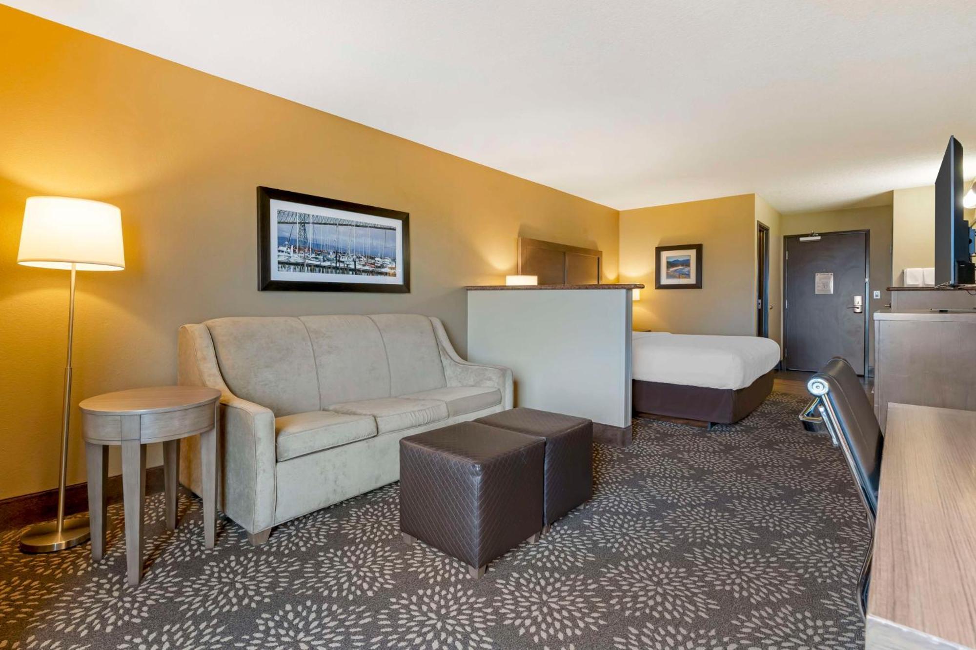 Best Western Columbia River Waterfront Hotel Astoria Bagian luar foto