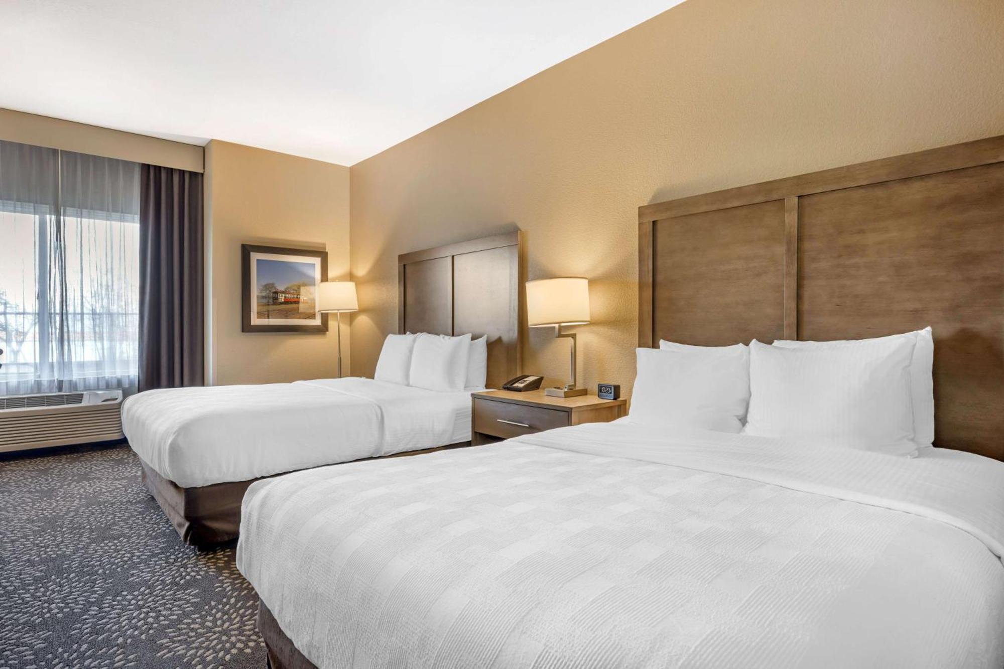 Best Western Columbia River Waterfront Hotel Astoria Bagian luar foto