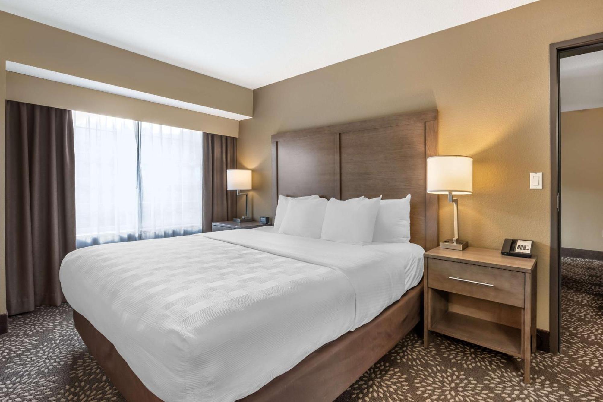Best Western Columbia River Waterfront Hotel Astoria Bagian luar foto